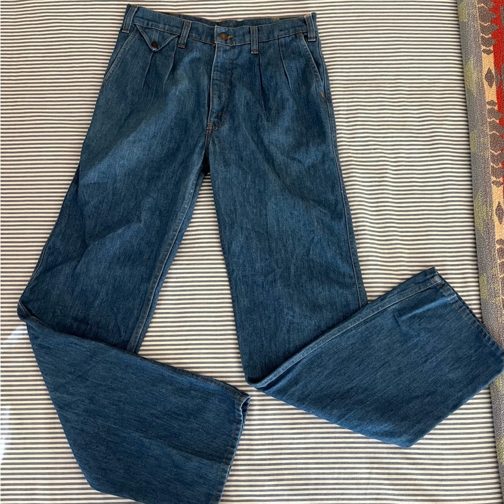 Levi's Relaxed Fit Dark Blue Jeans